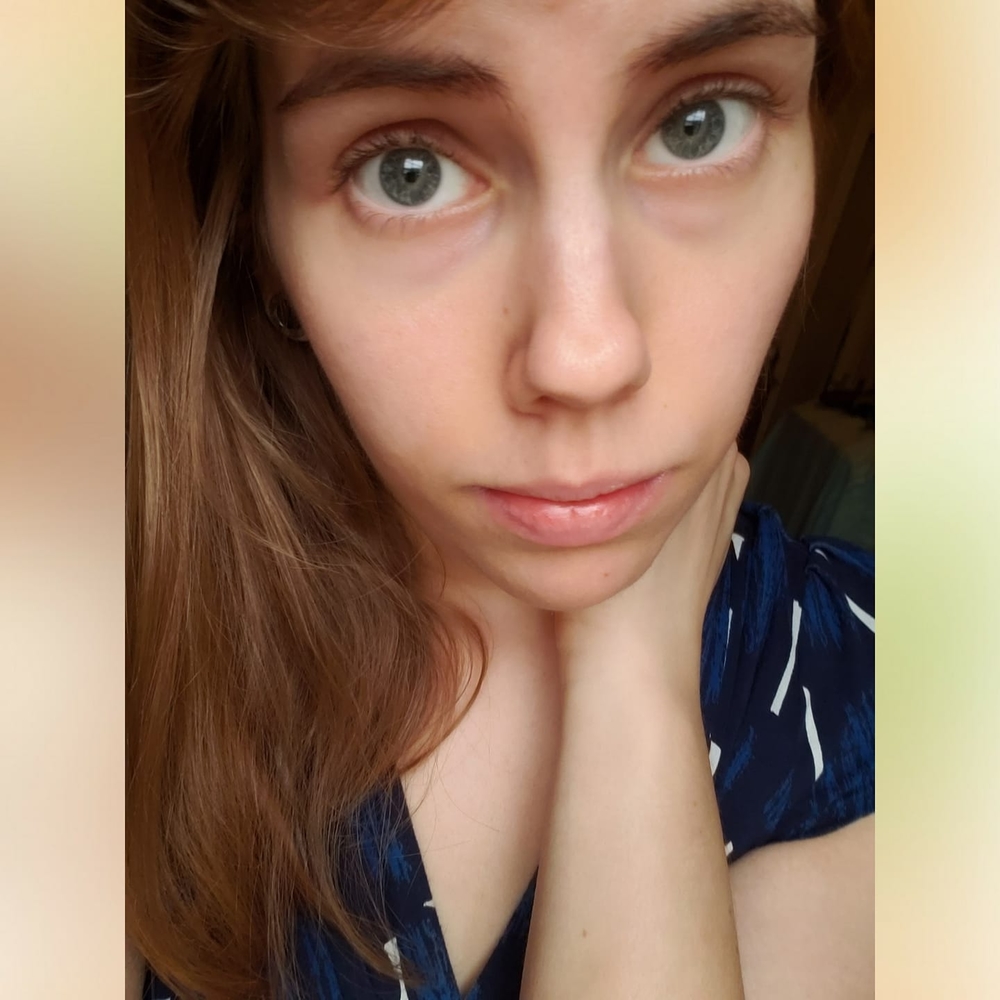 Meet your Posher, Caroline